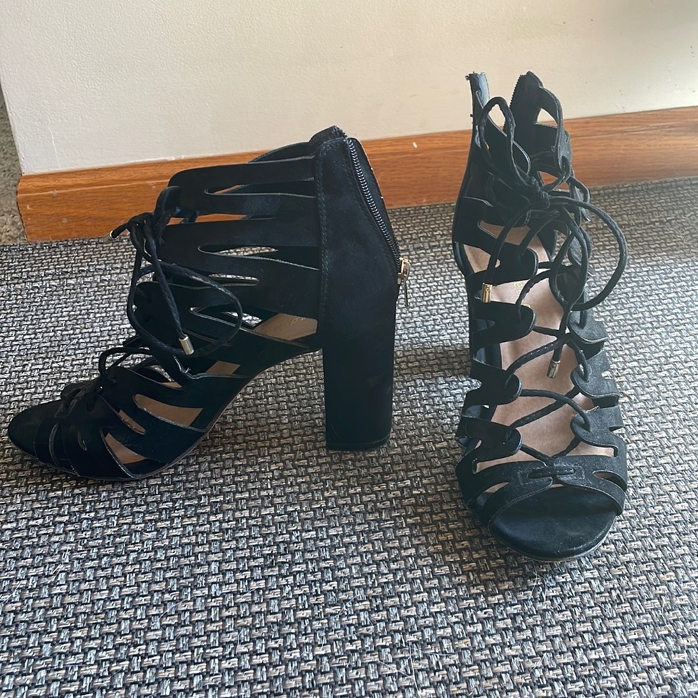 Black madden girl heels, size 8